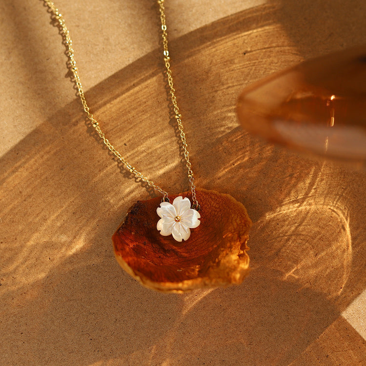 Wildflower Gold Charm