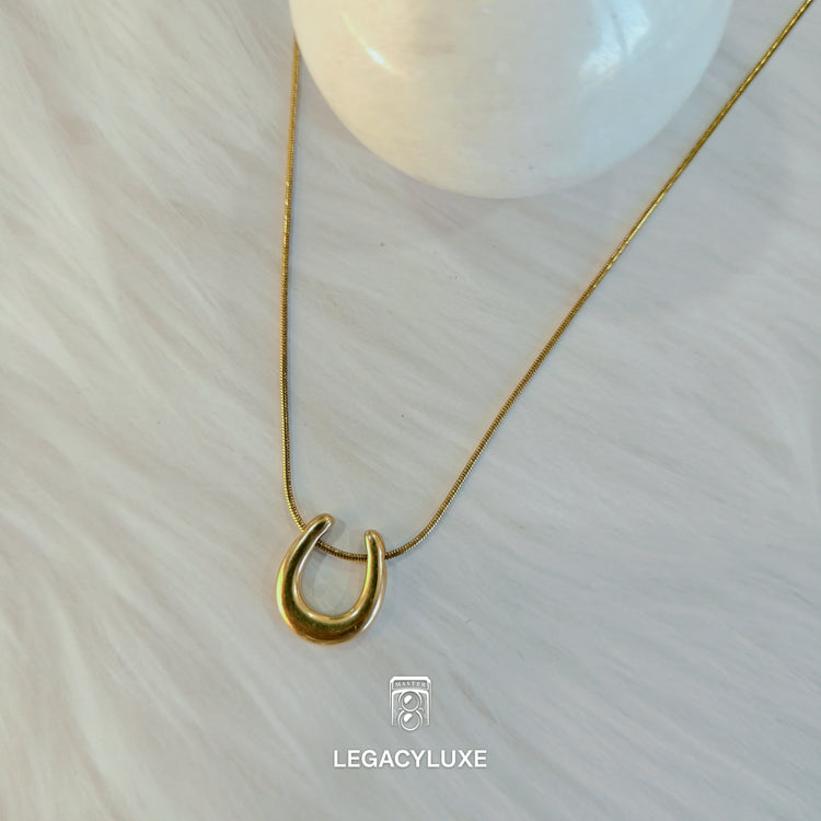 ImperialCurve Necklace