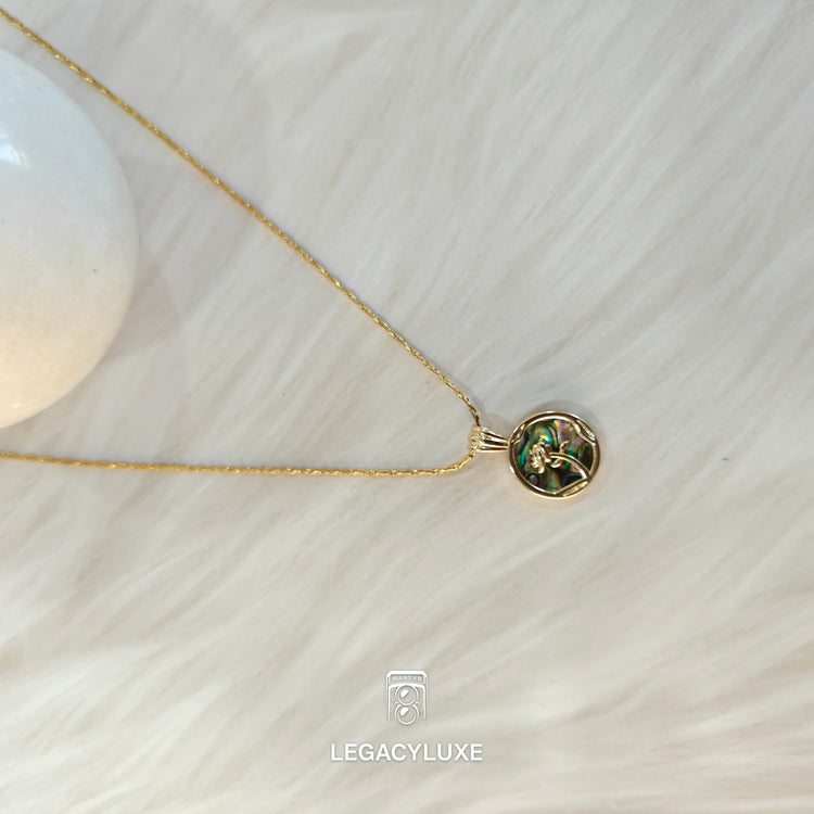 Petal Shine Pendant