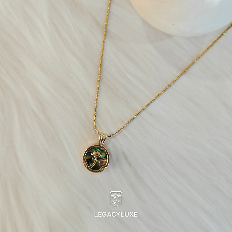 Petal Shine Pendant