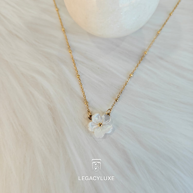 Wildflower Gold Charm