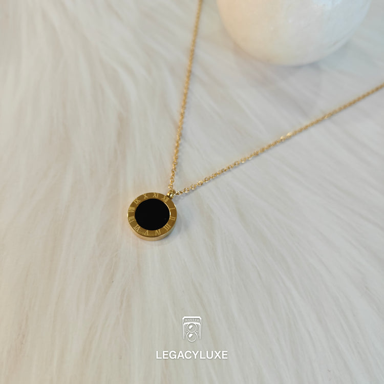 pearl necklace