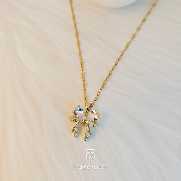 Crystal bow Necklace