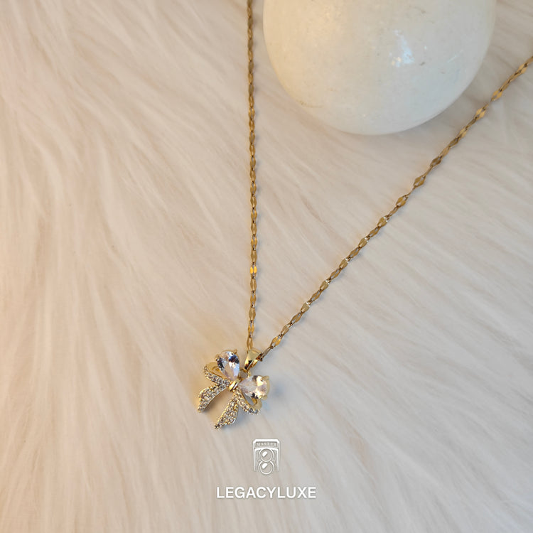 Crystal bow Necklace