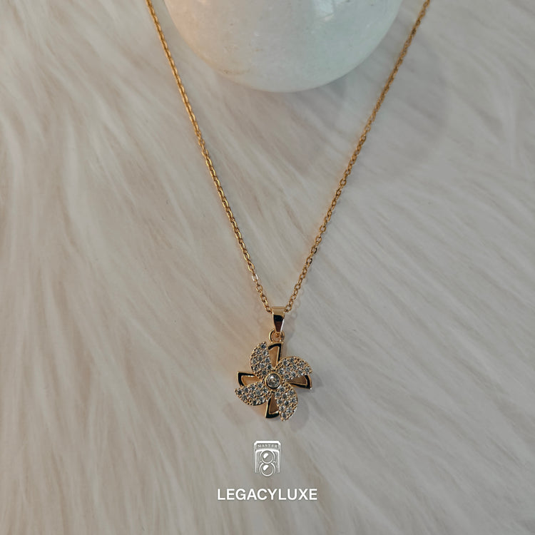 CrownFlora Diamond Necklace