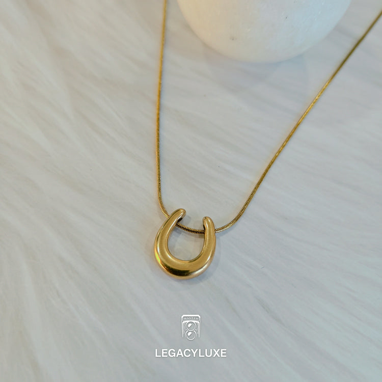 ImperialCurve Necklace