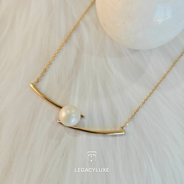 Pearl Arc Elegance Necklace