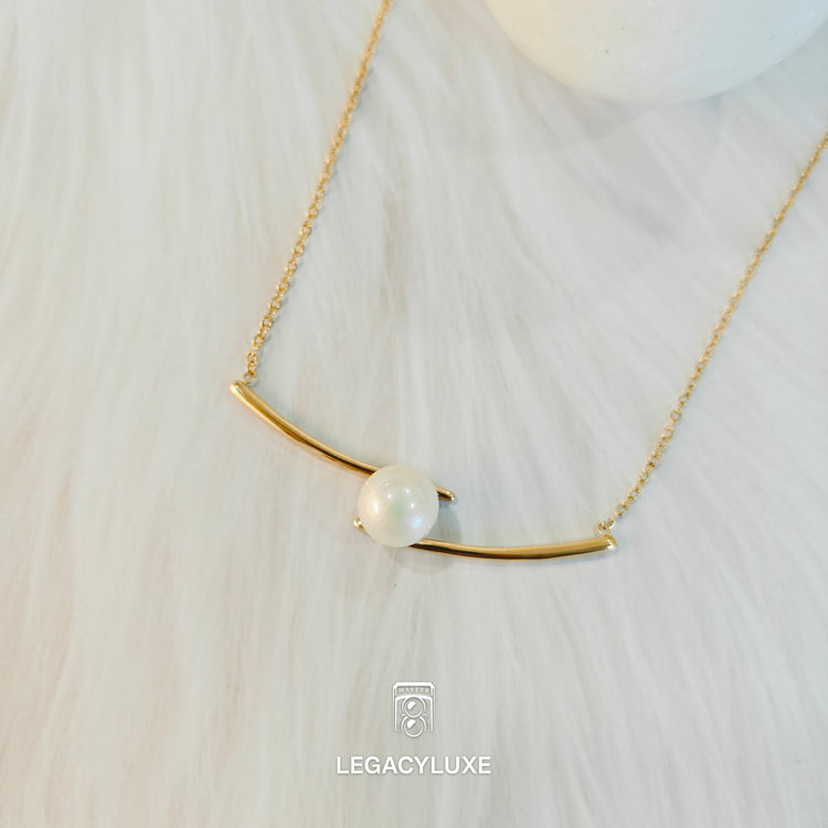 Pearl Arc Elegance Necklace