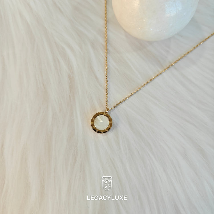 pearl necklace