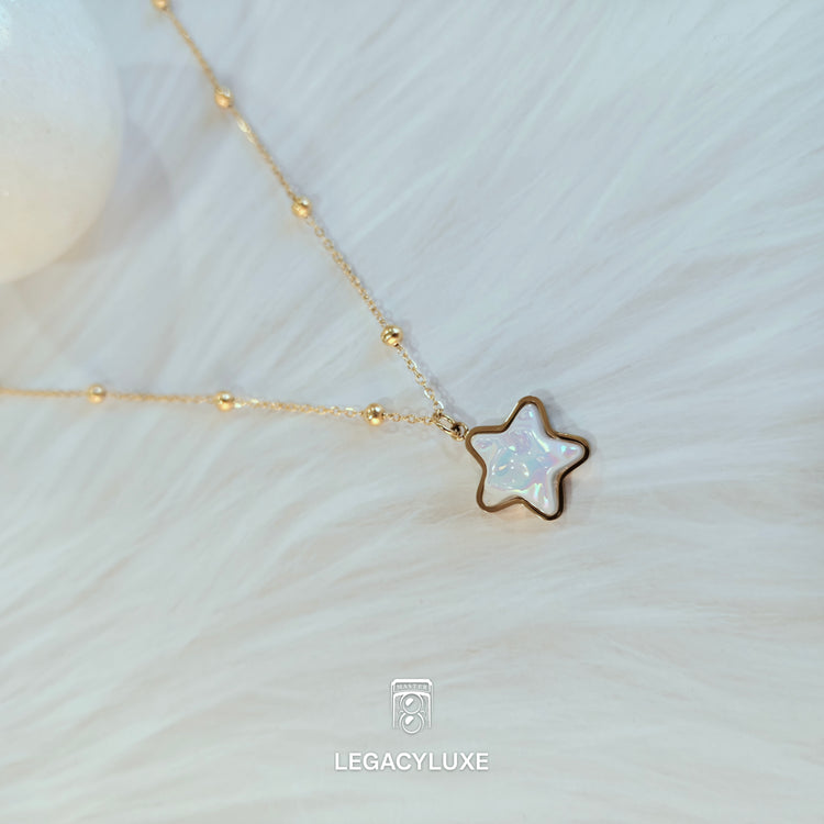 AuricStar Glow Pendant