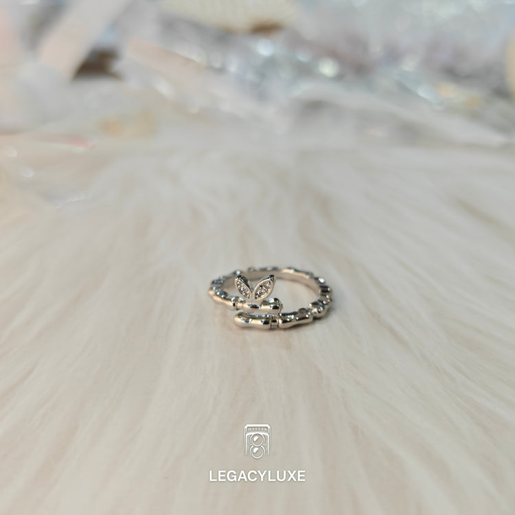 dimond knot ring