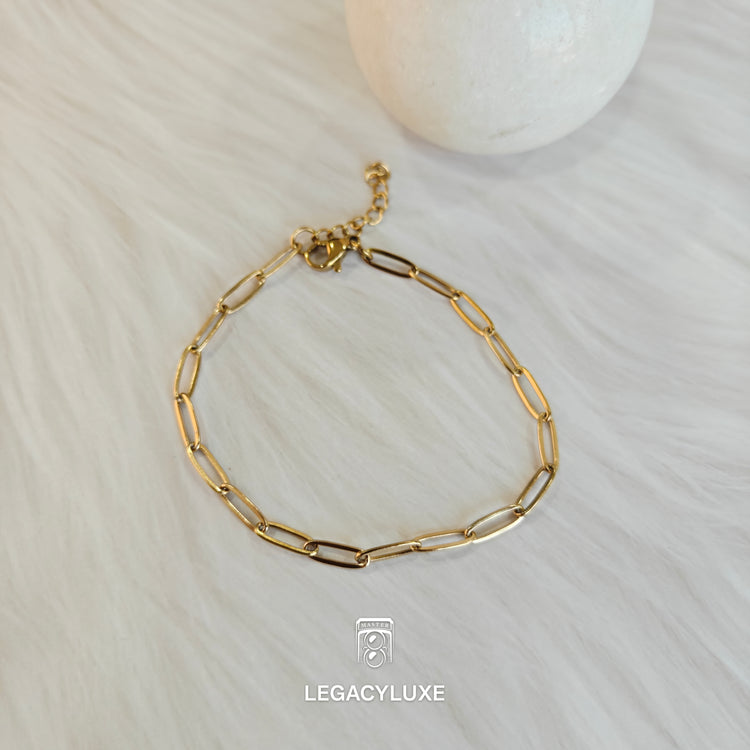 Paperclip bracelet