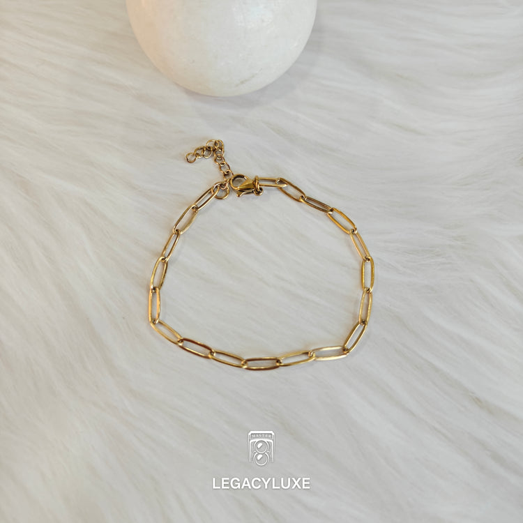 Paperclip bracelet