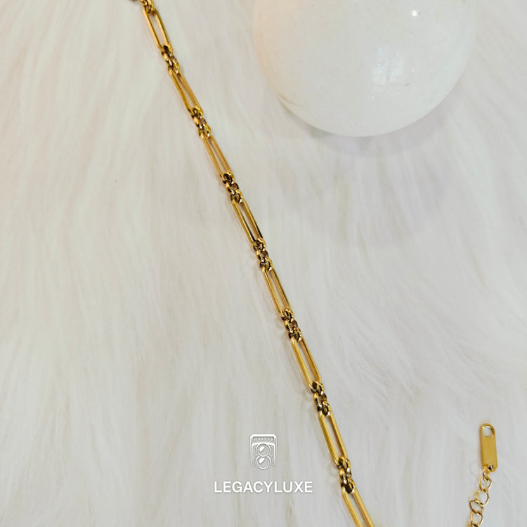 Luxe Oval Link Bracelet