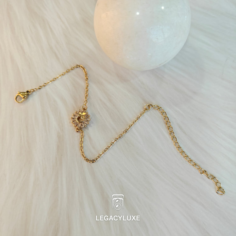 DazzleBloom Gold Bracelet