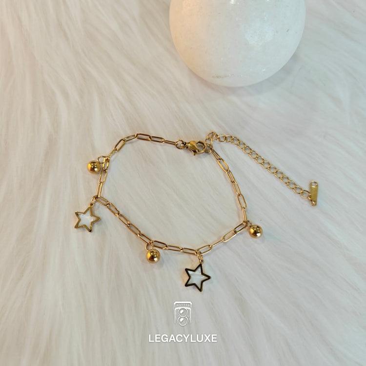 white pearl star bracelet